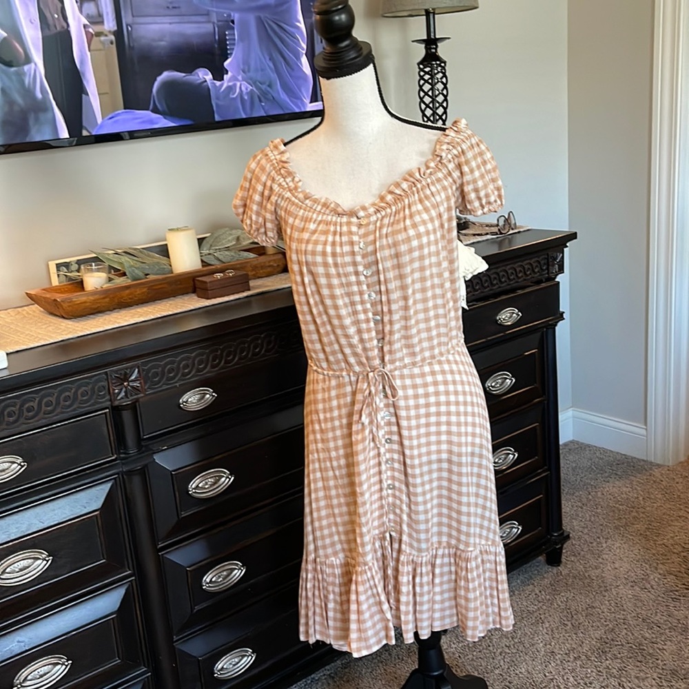 Sweet checkered button ruffle dress, peach and white